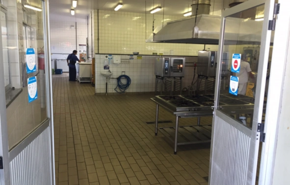 REFORMA GERAL DE COZINHA INDUSTRIAL, PRAZO DE EXECUÇÃO 2 MESES RESP. TÉCNICO: DANIEL RANDAL